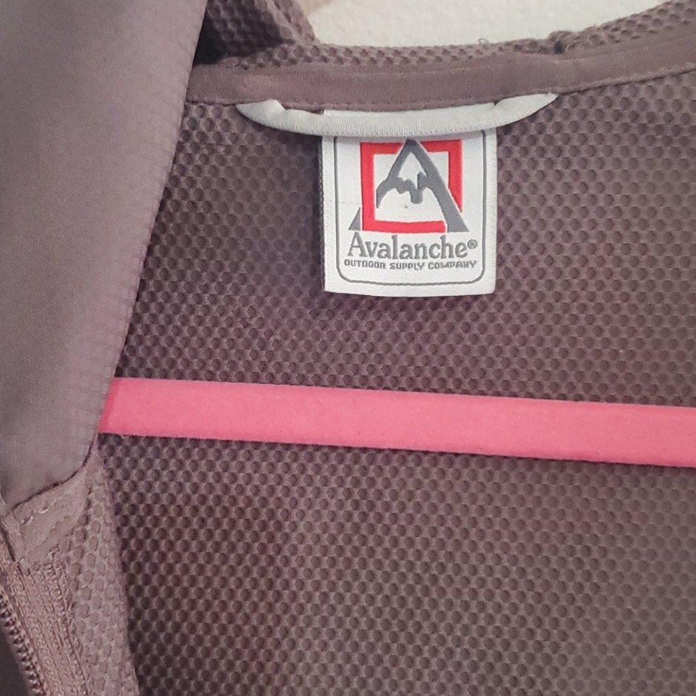 Avalanche  Zip- Up  Windbreaker. - Picture 7 of 13